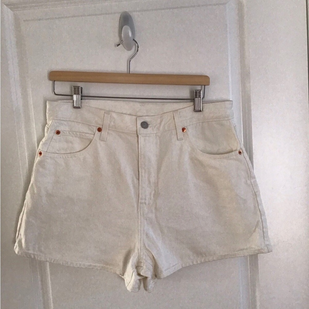 Women's Levi’s High-Waist Denim Shorts